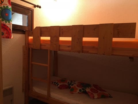 Studio duplex skis aux pieds, 4 pers, animaux admis - FR-1-445-116 Apartment in Montgenèvre