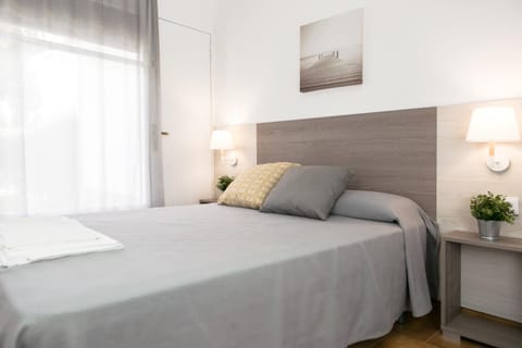 RVHotels Apartamentos Benelux Condo in Platja d'Aro