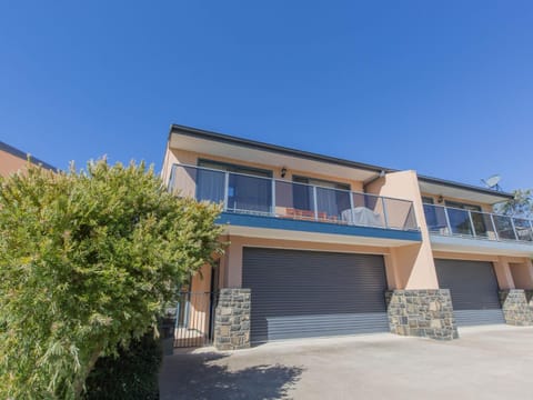 Acacia 5 2 Kirwan Close House in Jindabyne