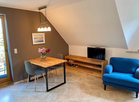 Haus Sonnenwinkel, FW 2 Apartment in Zingst