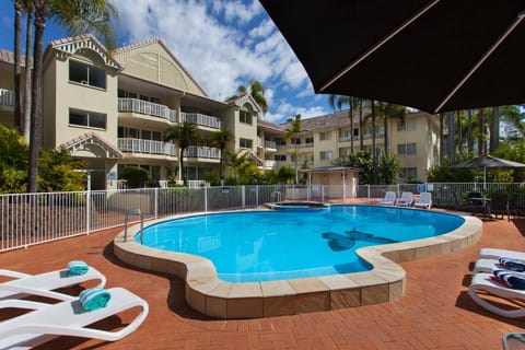 Surfers Tradewinds Hotel in Surfers Paradise