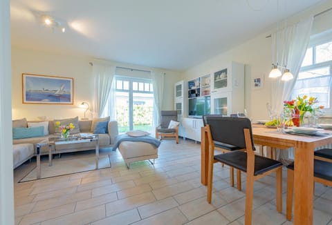 Haus Bullerbü House in Zingst