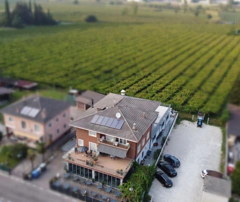 Property building, Neighbourhood, Bird's eye view