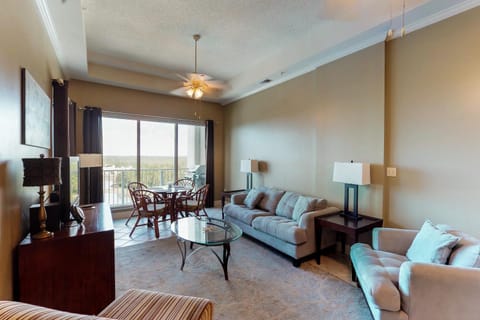 Wharf Apartment in Orange Beach