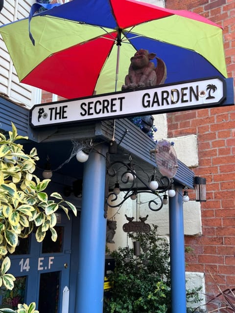 The Secret Garden Condo in Newark-on-Trent