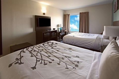 Sleep Inn & Suites Hotel in Foley