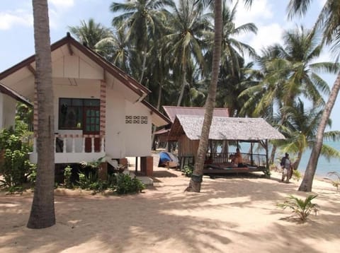 Palm Point Village Hotel in Ko Samui