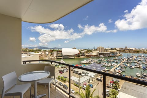 Aligned Corporate Residences Townsville Apartahotel in Townsville