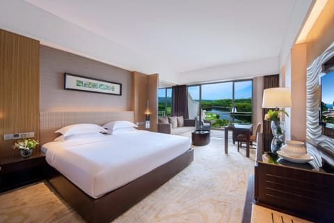 Mission Hills Hotel Resorts Dongguan Resort in Shenzhen