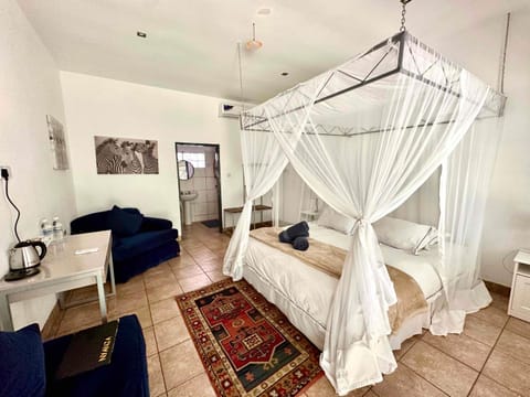 Fawlty Towers Accommodation & Activities Hostal in Zimbabwe