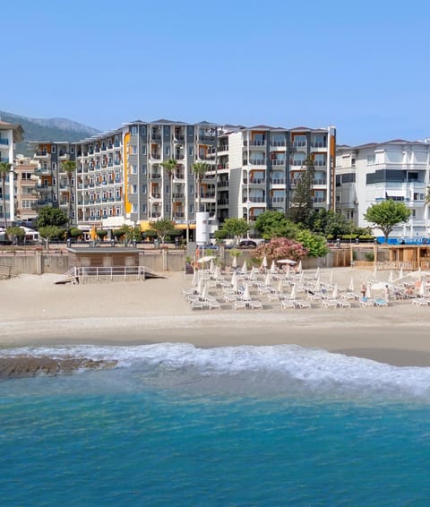 Property building, View (from property/room), Beach, Sea view, Location