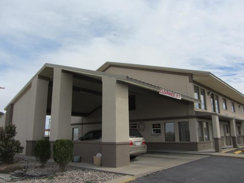 Texan Inn and Suites Monahans Motel in Rio Grande