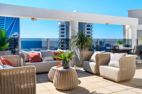 Biarritz Apartments Apartment hotel in Surfers Paradise