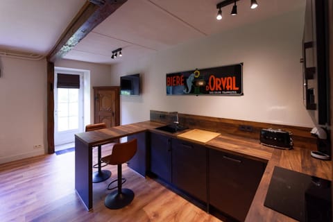 TV and multimedia, Kitchen or kitchenette