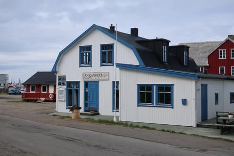 Fredheimbrygga Condominio in Troms Og Finnmark