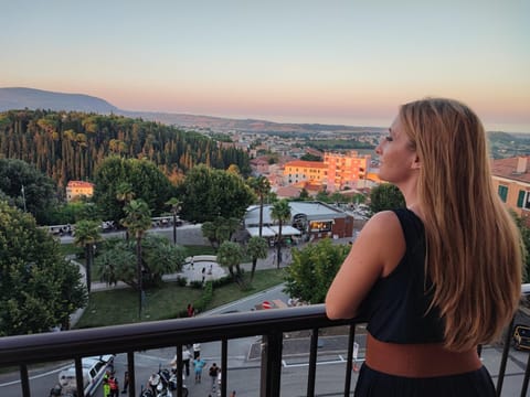 Nearby landmark, Natural landscape, View (from property/room), Balcony/Terrace