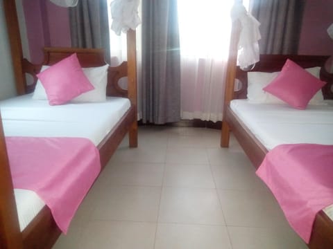 Luxurious 3 bedroom Furnished Apartment R1 Eigentumswohnung in Mombasa