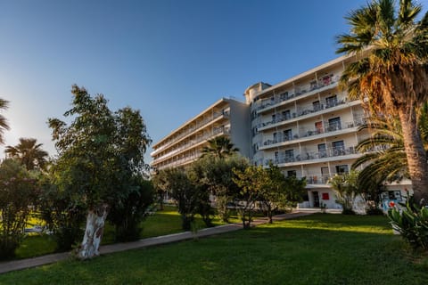 Property building, Garden