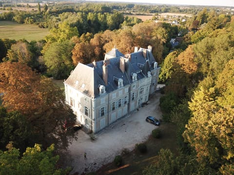 Property building, Bird's eye view, Garden view, Parking