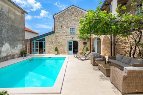 Pool view, Swimming pool