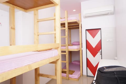 Mumbai Staytion Dorm Hostel - Near Marol Naka Andheri East Hostel in Mumbai