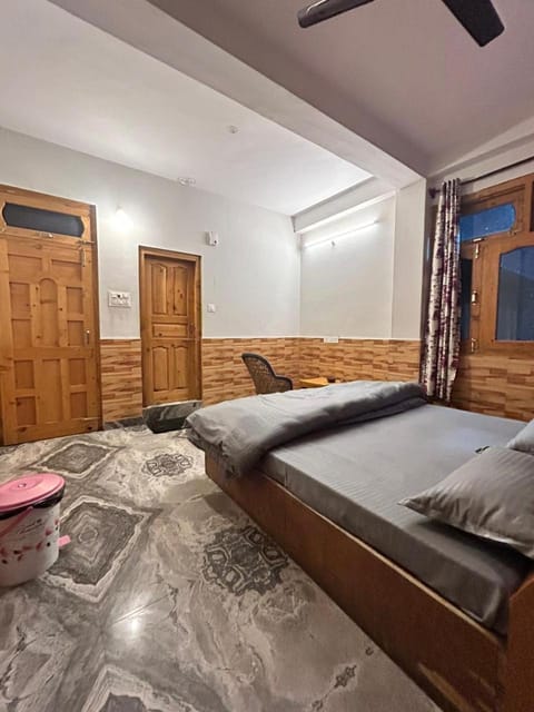 Flipsyde Retreat Hotel in Himachal Pradesh