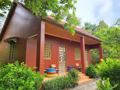 Property building, Garden, Garden view