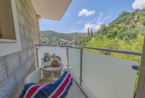 Villa Nave Condominio in Dubrovnik-Neretva County