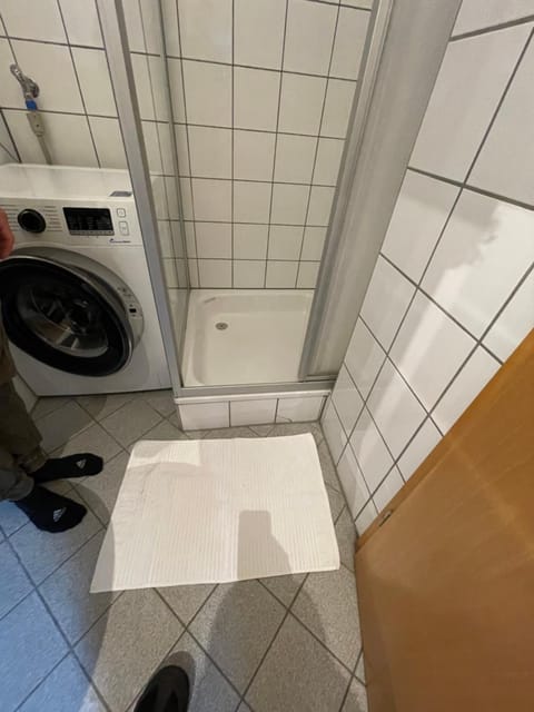 Shower, washing machine