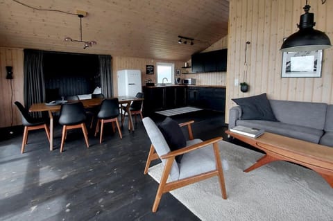 Hilltop Cabin Hekla - Golden Circle - Geysir - Mountain View House in Southern Region