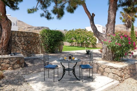 Patio, Garden, Seating area, Garden view