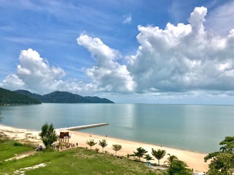 By the sea Beach BABY apartment in Penang