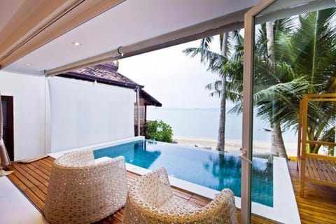 Balcony/Terrace, Swimming pool