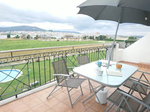 Property building, Balcony/Terrace, Garden view