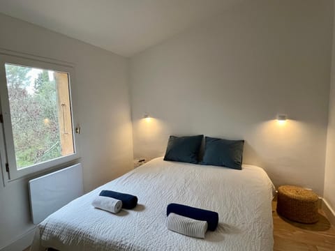 Les Restanques de Bibémus House in Aix-en-Provence