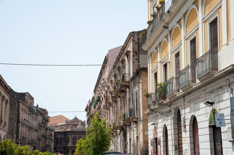 Homes4Holidays - Teatro Massimo Apartamento in Catania
