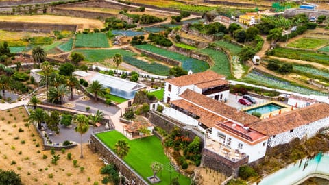 Property building, Bird's eye view