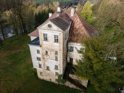 Property building, Natural landscape, Bird's eye view