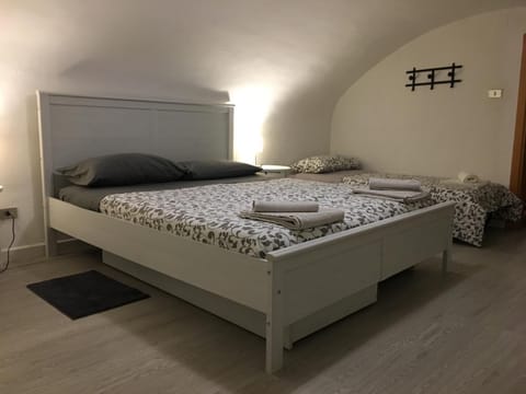 Mini Flat WiFi Condo in Bari