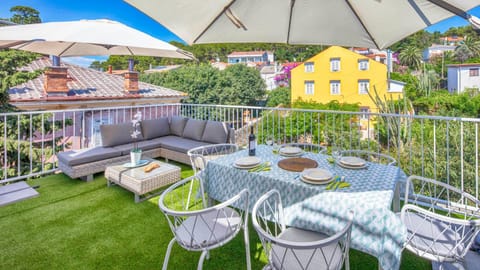 Day, Neighbourhood, Summer, BBQ facilities, BBQ facilities, Garden, Coffee/tea facilities, Balcony/Terrace, Balcony/Terrace, Seating area, Dining area, On site, Garden view, Garden view, Sea view, Area and facilities