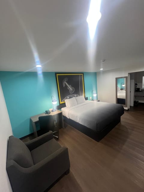 Super 8 by Wyndham Wichita Falls Inn in Wichita Falls