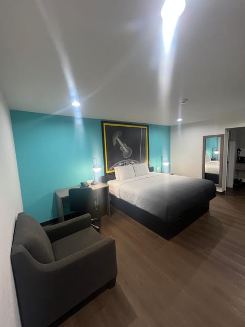 Super 8 by Wyndham Wichita Falls Inn in Wichita Falls