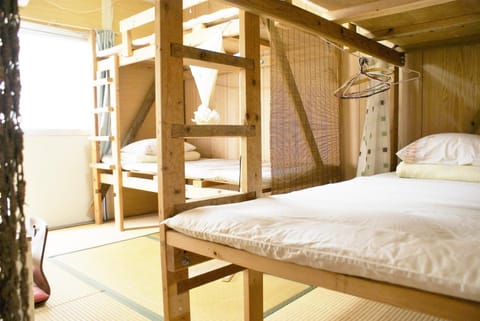 bunk bed