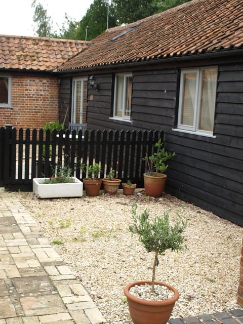 The Courtyard at Lodge Farm Haus in Norwich