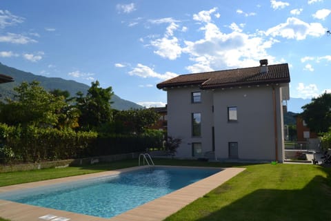 Facade/entrance, Garden view, Mountain view, Pool view