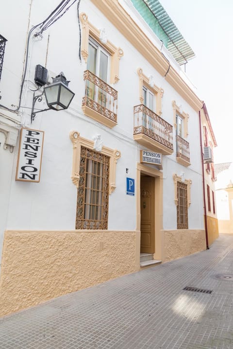 Property building, Facade/entrance