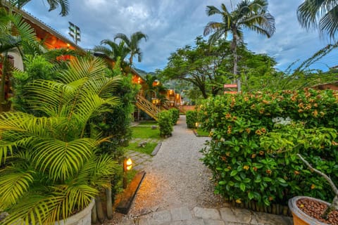 Garden, Inner courtyard view