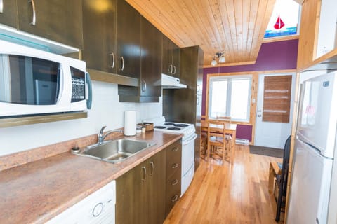 Chalets Valmont Chalet in Newfoundland and Labrador