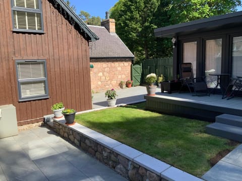 Coylumbridge Cottage House in Scotland