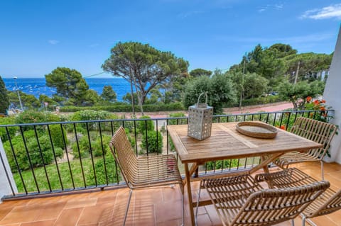 Santa Agatha Sant Roc Apartment in Calella de Palafrugell